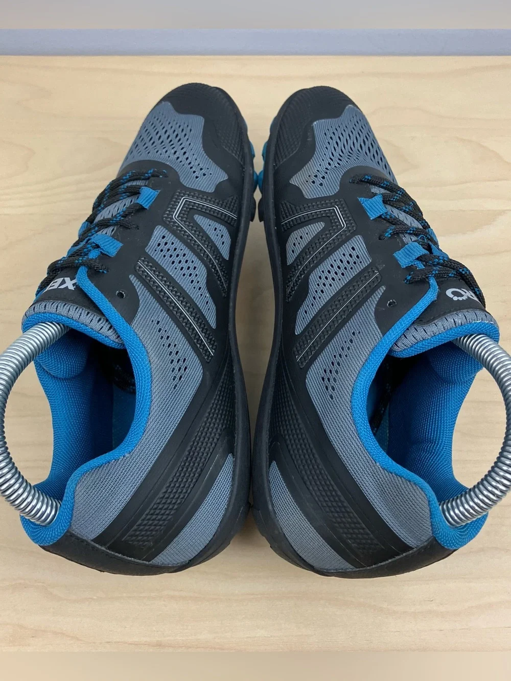 Xero Shoes Women’s Size 7.0 Mesa Trail II Minimalist Hiking Shoe Blue Gray Black